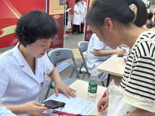 服務(wù)百姓健康行動 四川省腫瘤醫(yī)院一站式醫(yī)療義診與健康咨詢服務(wù)